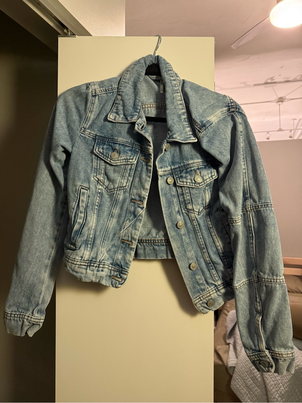 Free People cropped denim jacket, XS